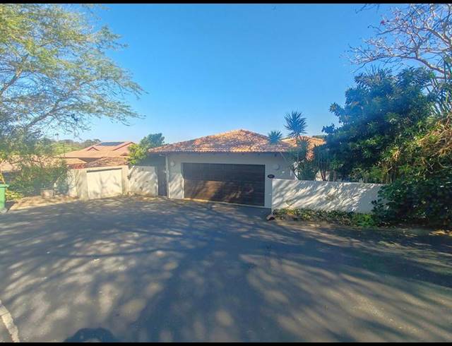 4 BEDROOM HOUSE FOR SALE IN SHELLY BEACH